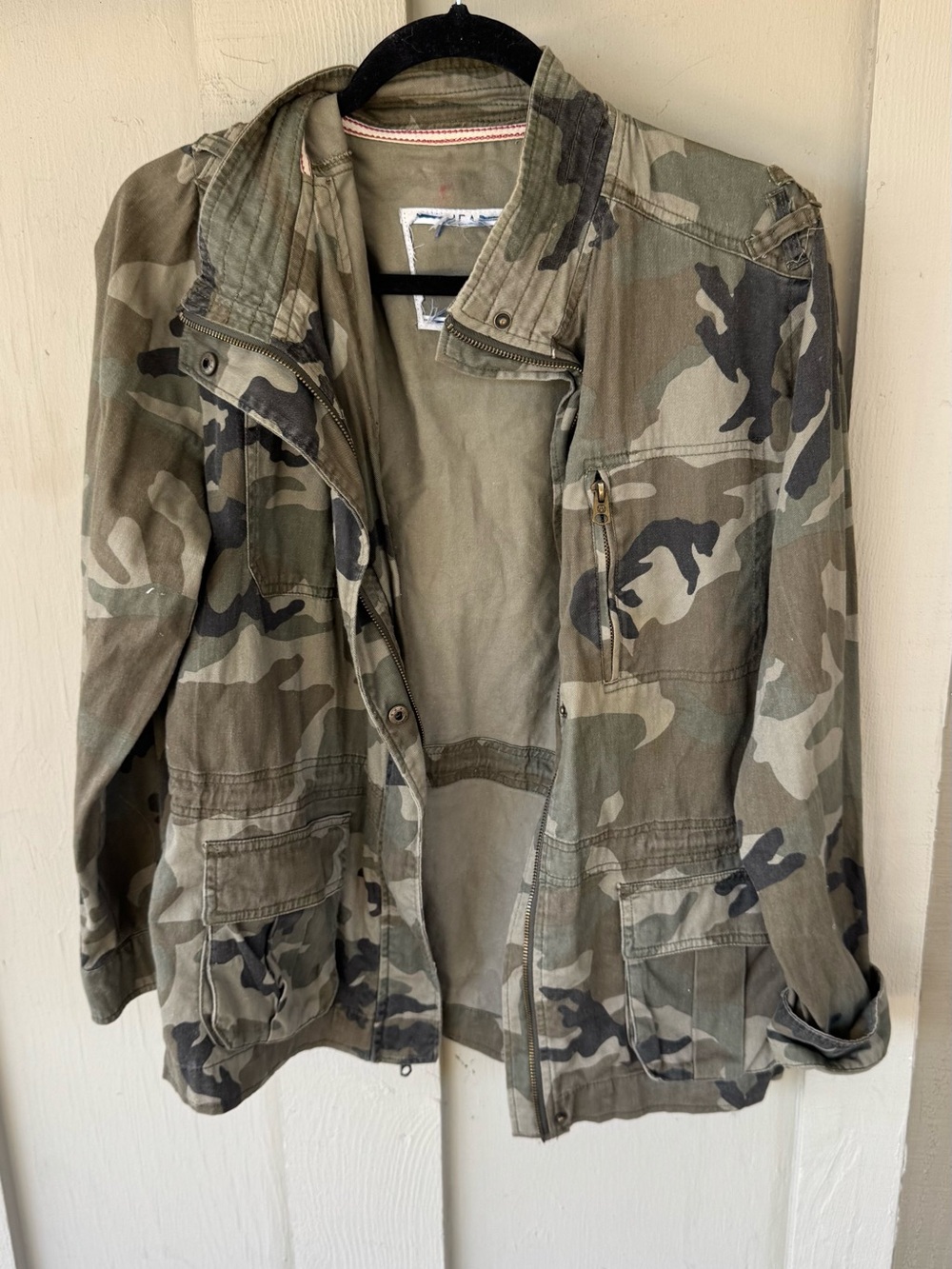 Camo Utility Jacket in Olive Green